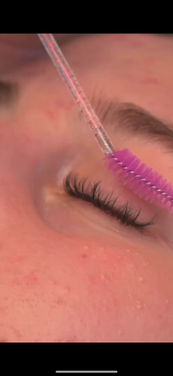 lashes.PNG